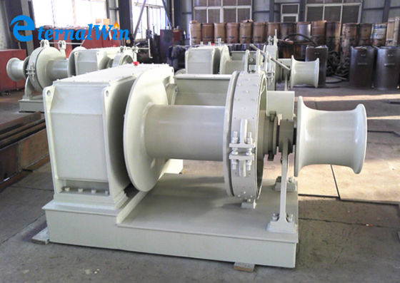 Tời thủy lực hàng hải sức chứa dây cáp tùy chỉnh với tải trọng 1-200 tấn